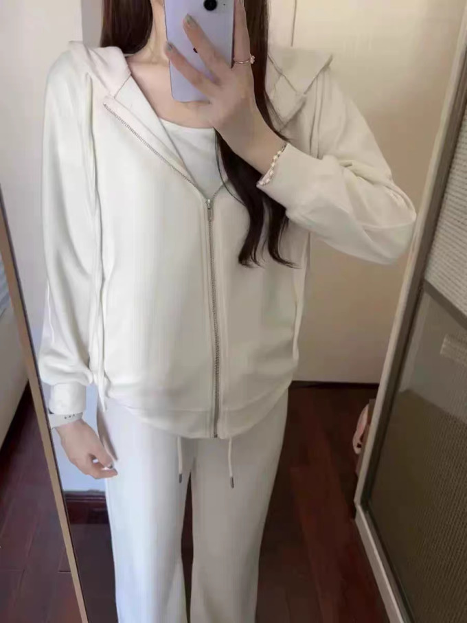 黎桦瑶女童裙装