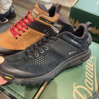 Danner 35112 Acadia Camo军靴：经典复刻还是情怀溢价？全网观点大碰撞