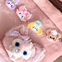 毛毛配饰：时尚加分还是过度装饰？1500+用户观点大碰撞