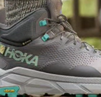 HOKA徒步鞋直降千元，639元拿下GTX防水+VIBRAM大底，性价比拉满