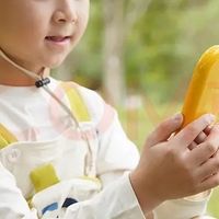 小黄机：陪伴孩子成长的AI助手