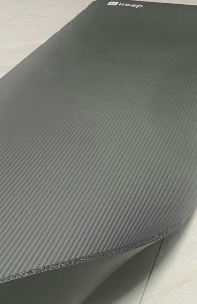瑜伽垫