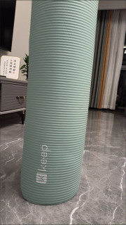 天冷关运动啥事！瑜伽照样练到出汗