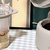 双旦焕新：客厅小边几变身暖饮角