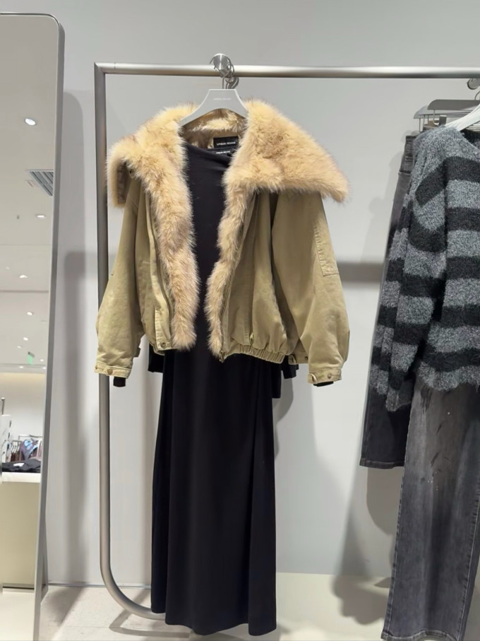 女外套