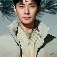 海澜之家（HLA）立领羽绒服男25年新款 冬季穿搭不错的选择