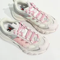 FILA老爹鞋和萝卜鞋：舒适与潮流你选哪个？1000+用户观点大碰撞