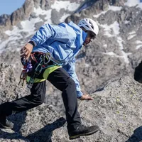 国产户外品牌能和国际大牌平起平坐了吗？我们汇总了987+用户真实观点