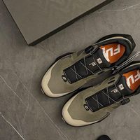 圣诞赴山野之约｜一双GTX跑山鞋解锁冬季越野自由