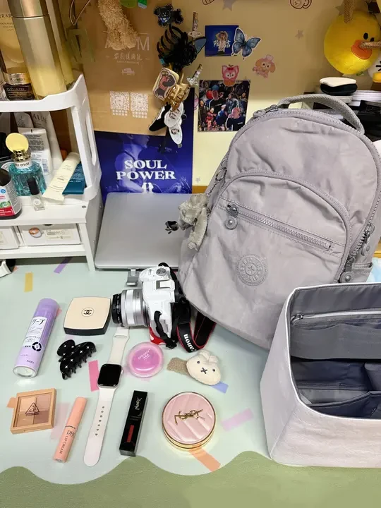 低价入了Kipling首尔包后......