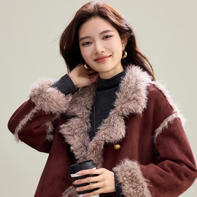 TERRE BLEUE推出2025新款秋冬仿羊羔毛外套，时尚又暖和！