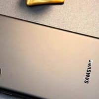 1000拿下三星超大杯安卓机皇，骁龙8gen1，6.8英寸2K屏，S Pen