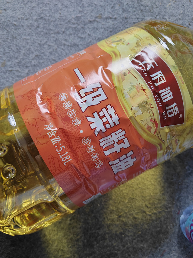 菜籽油级别选择，一级不一定最香！