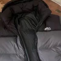 高蓬松度保暖羽绒服选购指南