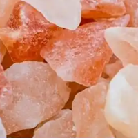 央视曝光网红“玫瑰盐”真相：不符合食用盐国家标准 仅限工业用途