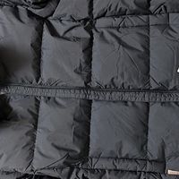 冬季旅行好看不冻人，黑冰天枢羽绒服