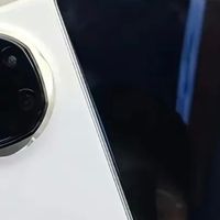 省下3000元买华为Mate X6值不值？实测对比X7，华为新机炸场！