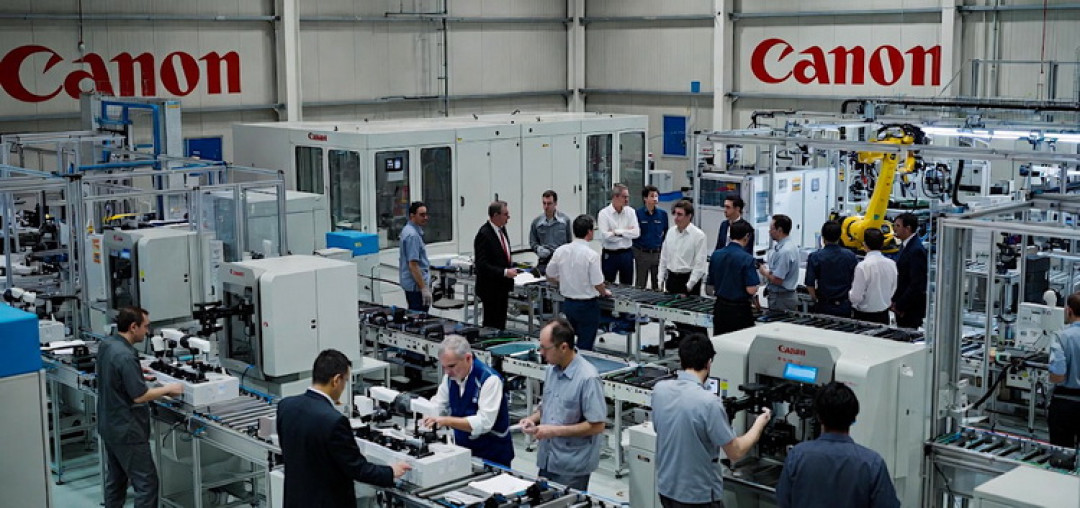 Canon-is-considering-outsourcing-the-production-of-lower-end-entry-level-product-to-external-partners-2.jpg
