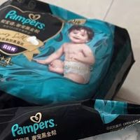 帮宝适黑金帮纸尿裤：双旦礼物的贴心之选，守护宝宝每一夜的温柔