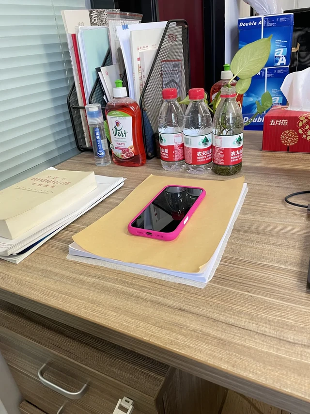 买了贵的手机壳后就想一直买贵的！！！