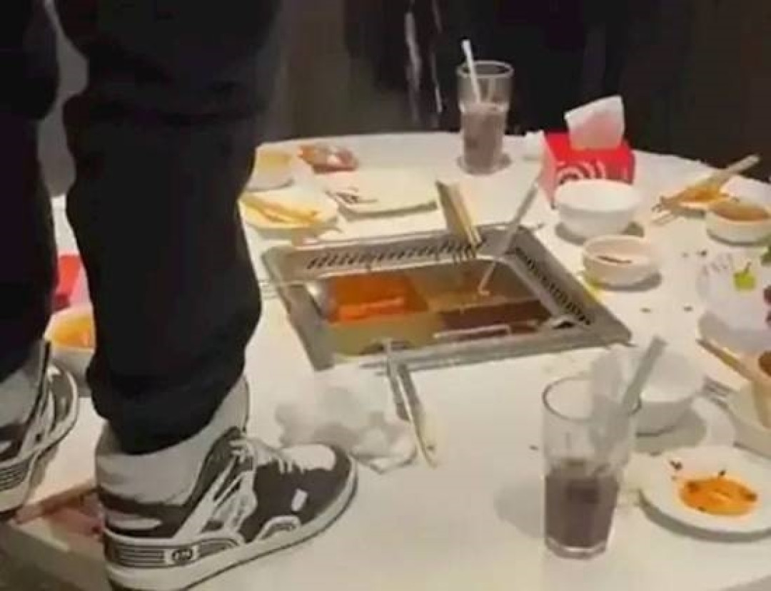 海底捞小便事件家长赔偿220万！详情披露大受震撼：给全社会一堂法治教育课