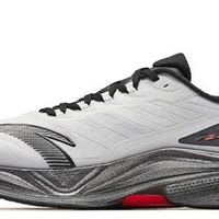 冬季跑步新选择：安踏马赫科技鞋