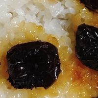 东北圆糯米煮了红枣糯米饭，软糯香甜美味可口
