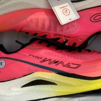 强风2Pro体验与评测，60多块的碳板跑鞋炸了我都觉得香