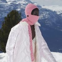 滑雪场上的Après-Ski风格，才是“老钱风”穿搭的鼻祖，经典保暖