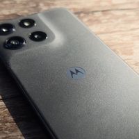 LCD永不为奴！联想MOTO G100上手体验