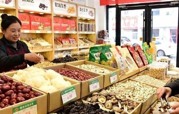 一碗暖汤的秘密：选对南北干货，鲜味直接拉满