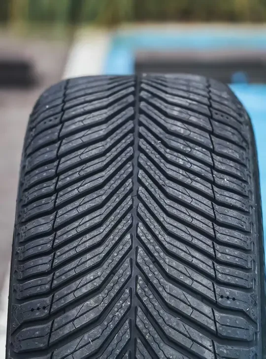 换了跨季胎的发在我的评论区！