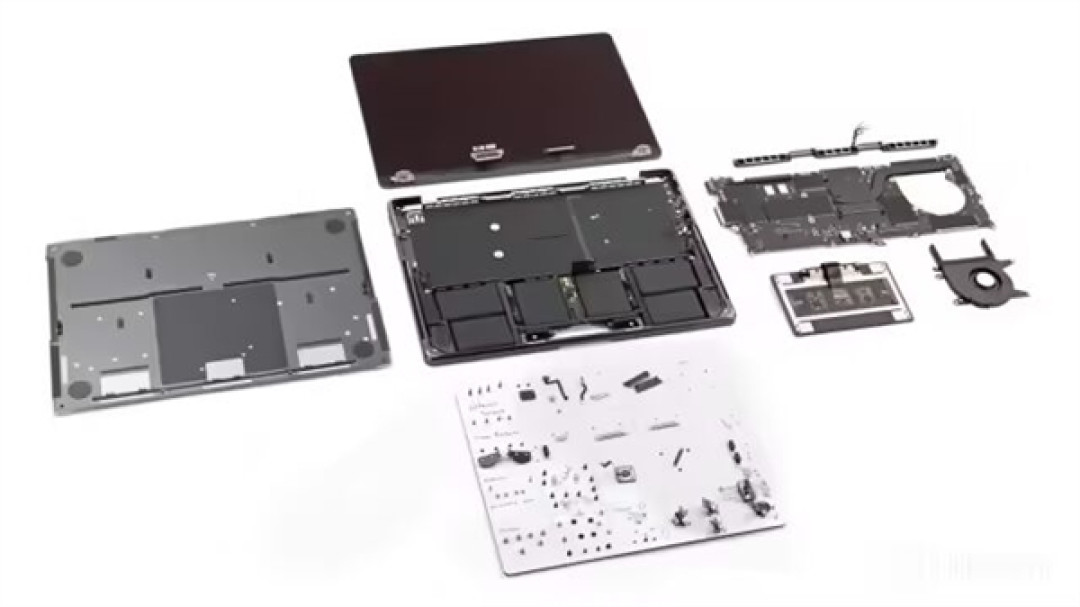 告别复杂拆解:苹果大幅简化MacBook Pro换电池流程!自己在家就能换
