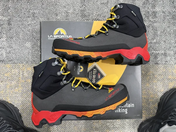 攒徒步装备｜La Sportiva Trek，颜值即正义
