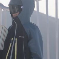 Columbia新雪服：实用与颜值并存