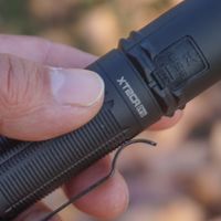 凯瑞兹XT2CR PRO 2025款：小直战术手电新标杆