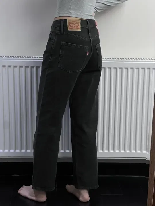 levis 94 baggy👖秒回90年代 越看越喜欢