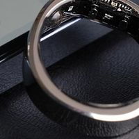 RingConn 2代智能戒指体验：把健康监测藏进指尖的黑科技
