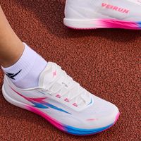 体考党必看｜这双无钉竞速鞋，真的能帮你在考试中稳住发挥