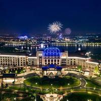 带宝宝住迪士尼酒店：亲子游必备还是过度消费？1000+用户观点大碰撞