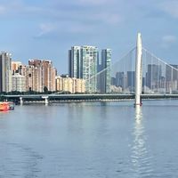 一场最“不务正业”的马拉松：跑步是幌子，逛吃广州才是正经事