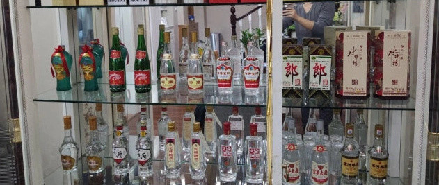 10款高性价比“口粮白酒”精选，口感好又便宜，纯粮酿造，速收藏
