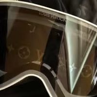 专业单板雪镜稳定性高视野广