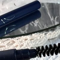 这支眉笔我能无限回购！通勤党可以锁定的自然野生眉神器！
