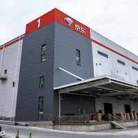 京东巴黎仓库遭教科书式洗劫，5万件数码产品一夜消失，损失超3亿