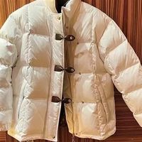 棉服和羽绒服谁更暖和：看完秒懂