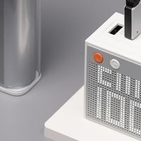 桌搭颜值担当！闪极点阵屏充电器让桌面告别杂乱