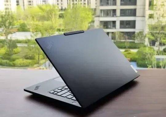 办公本闭眼冲！ThinkPad性价比封神