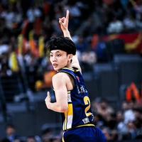 广东德比艰难取胜，宏远五连胜背后，双核闪耀难掩三大短板