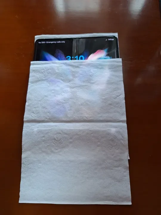 默哀我的三星 Galaxy Fold 3